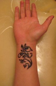 31_Vine-Inner-Wrist-500x762