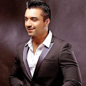 Celebrities,Popular for Wrong Reason,TRP Lover